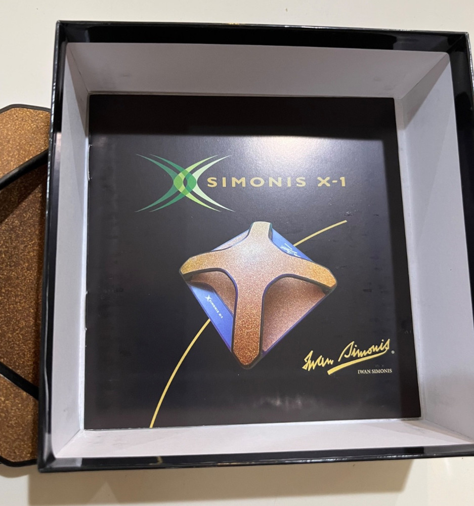 SIMONIS X-1 Billiard Pool Table Cloth CLEANER by Iwan Simonis