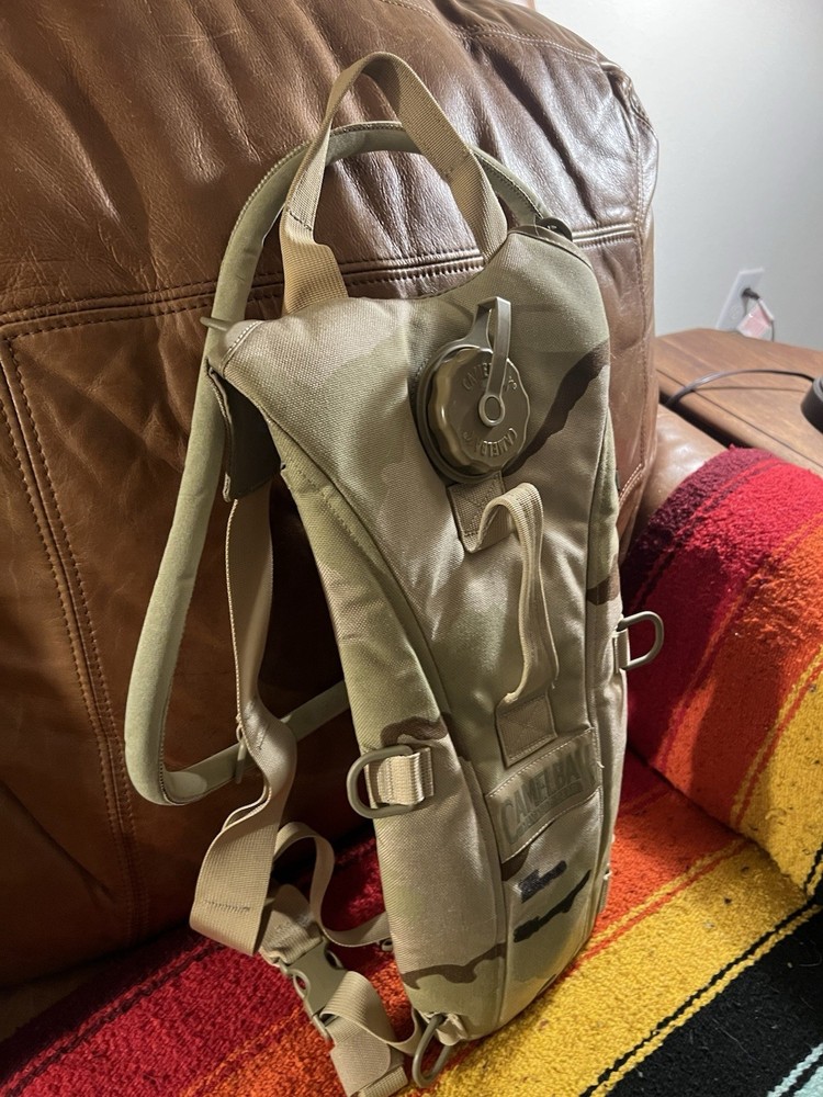CamelBak Maximum Gear ThermoBak 3L Hydration Backpack Camouflage NWOT