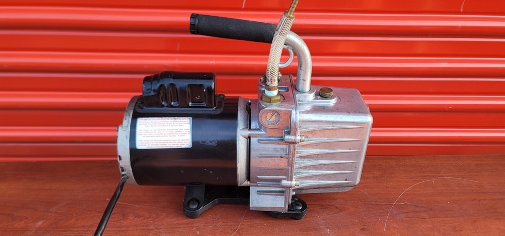 FISCHER LAV-3 HIGH VACUUM PUMP