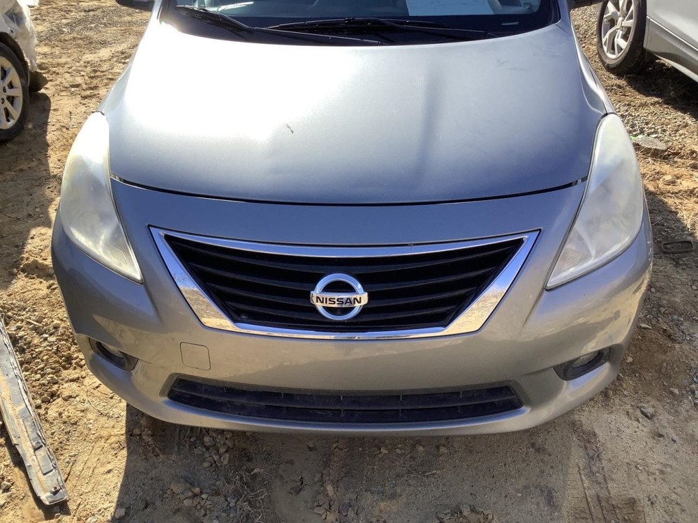 VERSA 2014 Glove Box 4914935