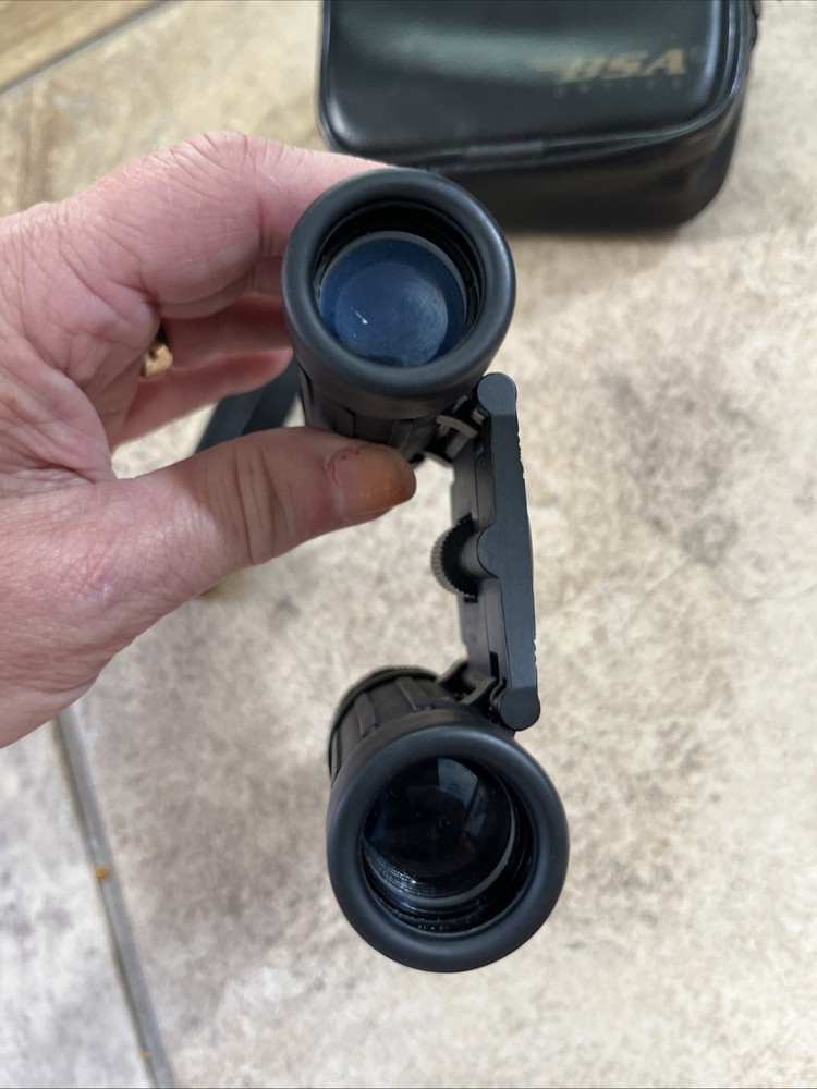 BSA Optics Compact Binoculars W/ Case 8x21mm