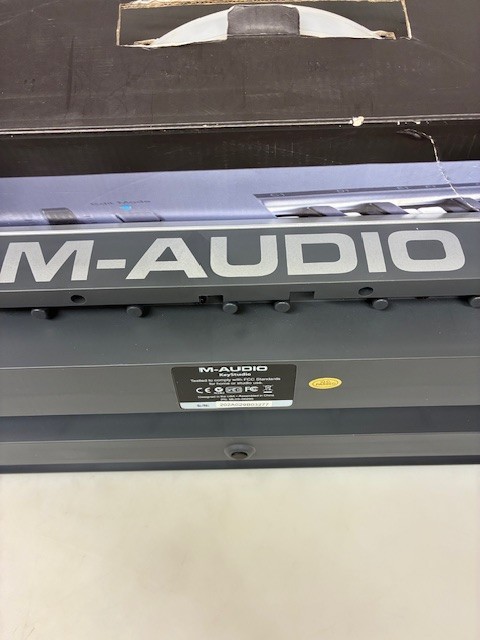 Avid M-Audio Key Studio 49 Key Midi Keyboard Controller- Never Used
