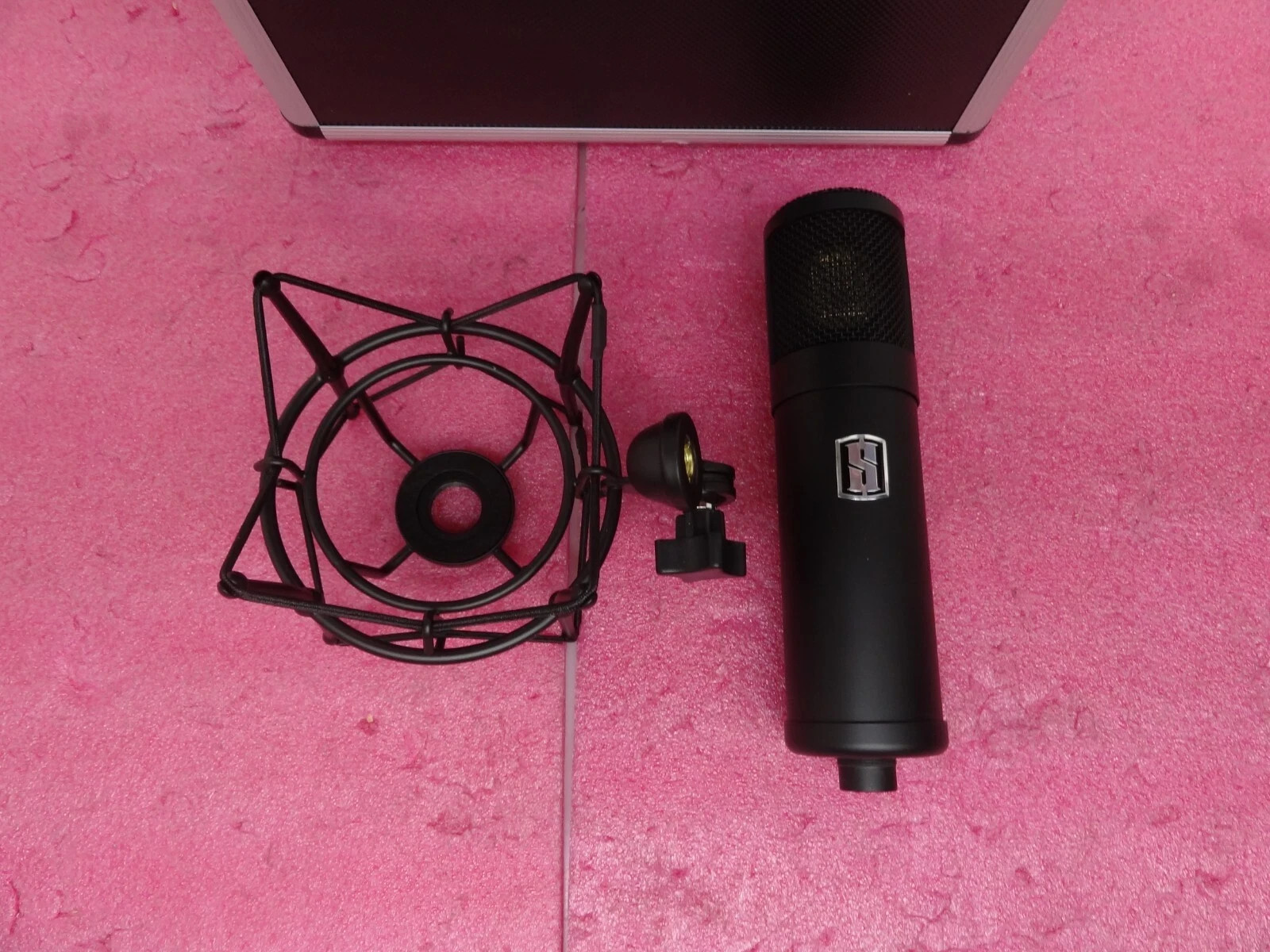 SLATE DIGITAL VMS ML-1 LARGE DIAPHRAGM MICROPHONE W/CASE & SHOCK MOUNT-BLACK T9