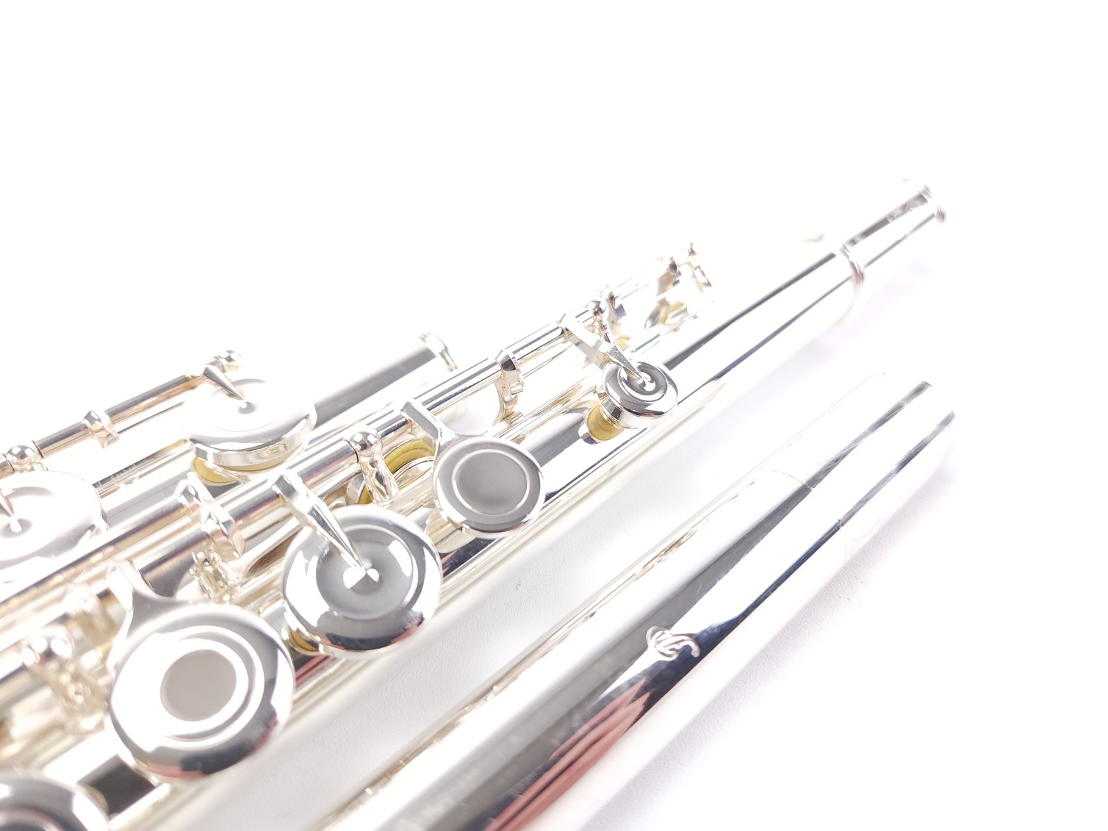 Pearl 665 Open Hole Silver Head Intermediate Stepup B Foot Flute Reconditioned++