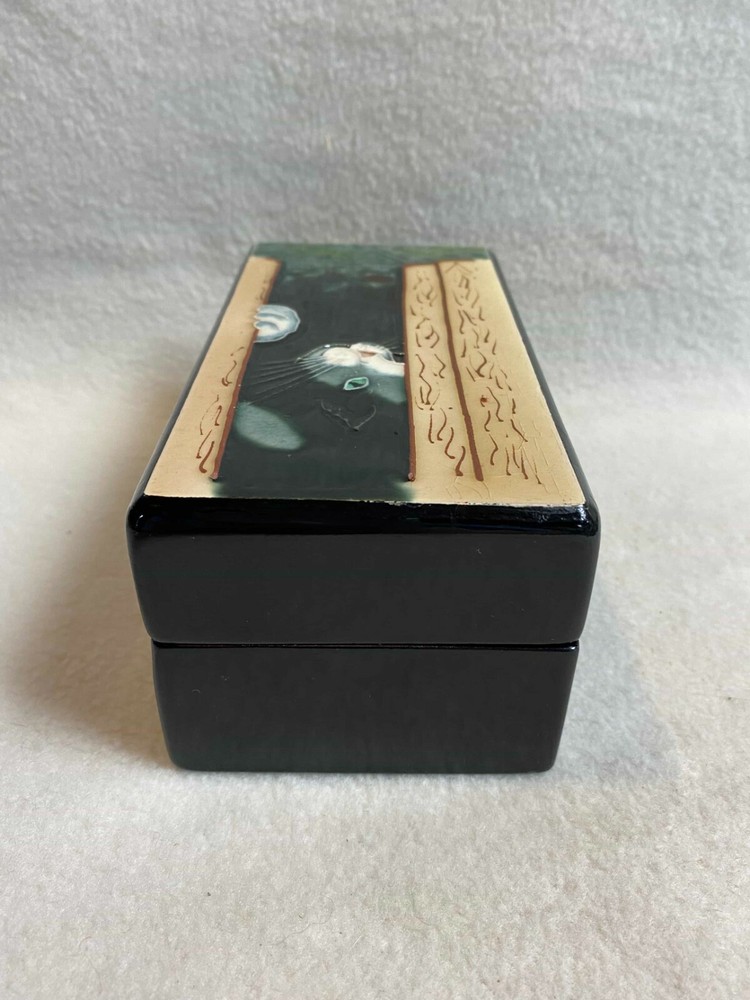 Black Lacquer Cat Rectangle Shaped Trinket Box