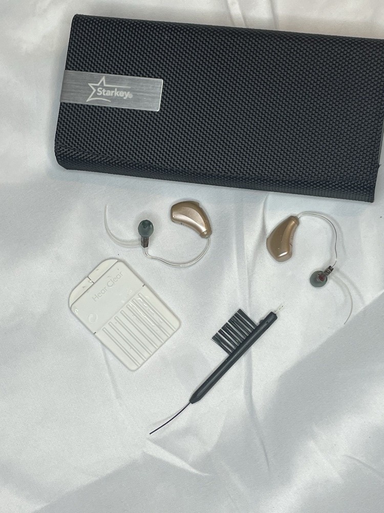 ric hearing aids (size 312 battery brown)