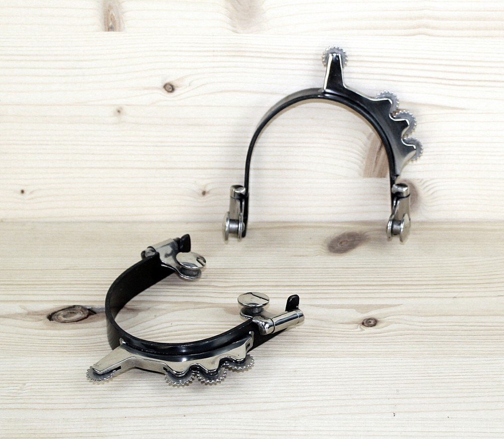 Western Spurs For Barrel With Horizontal Wheels