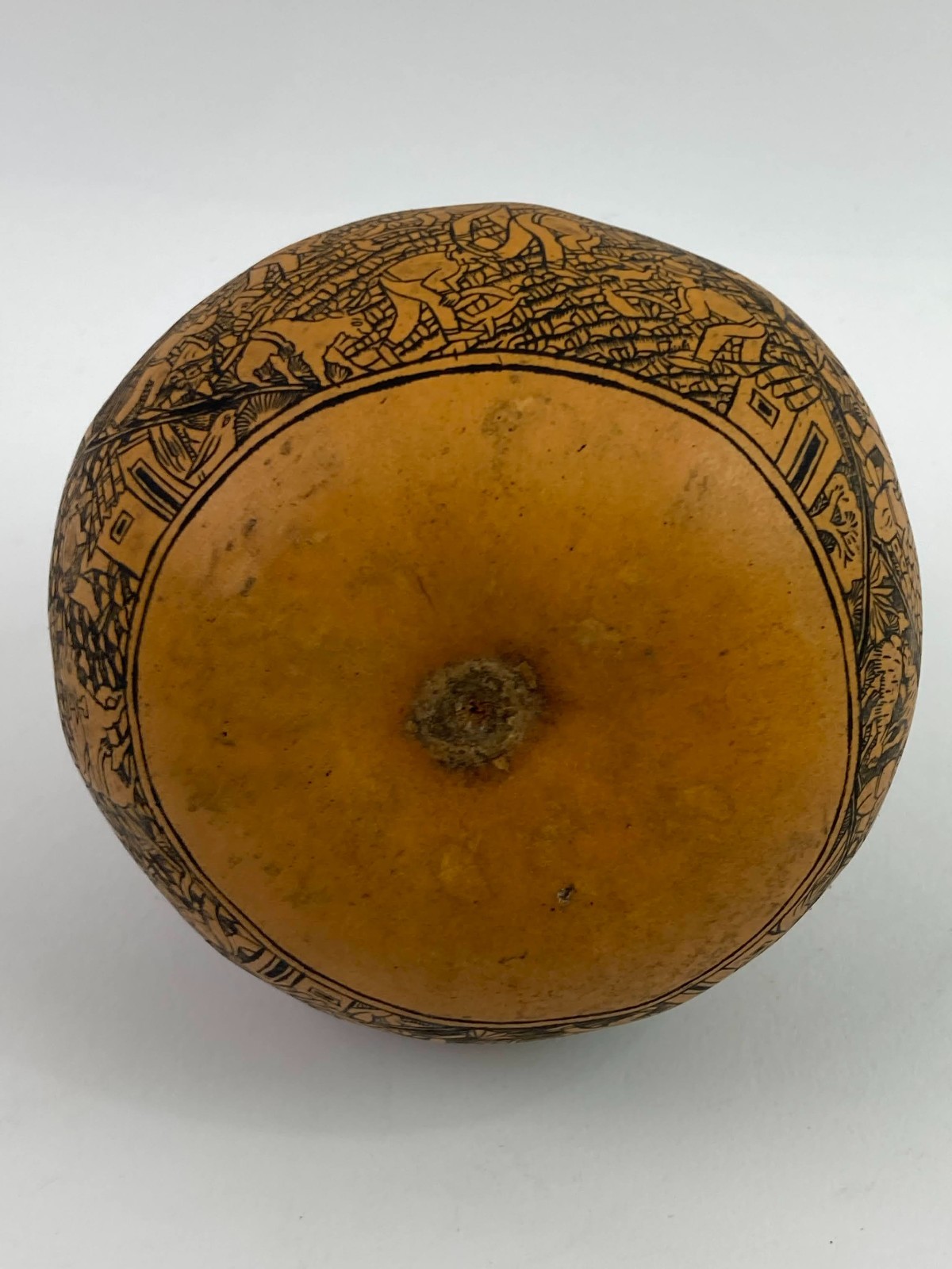 Peruvian Storyteller Folk Art Intricate Hand Carved Gourd Farming Gardening Peru