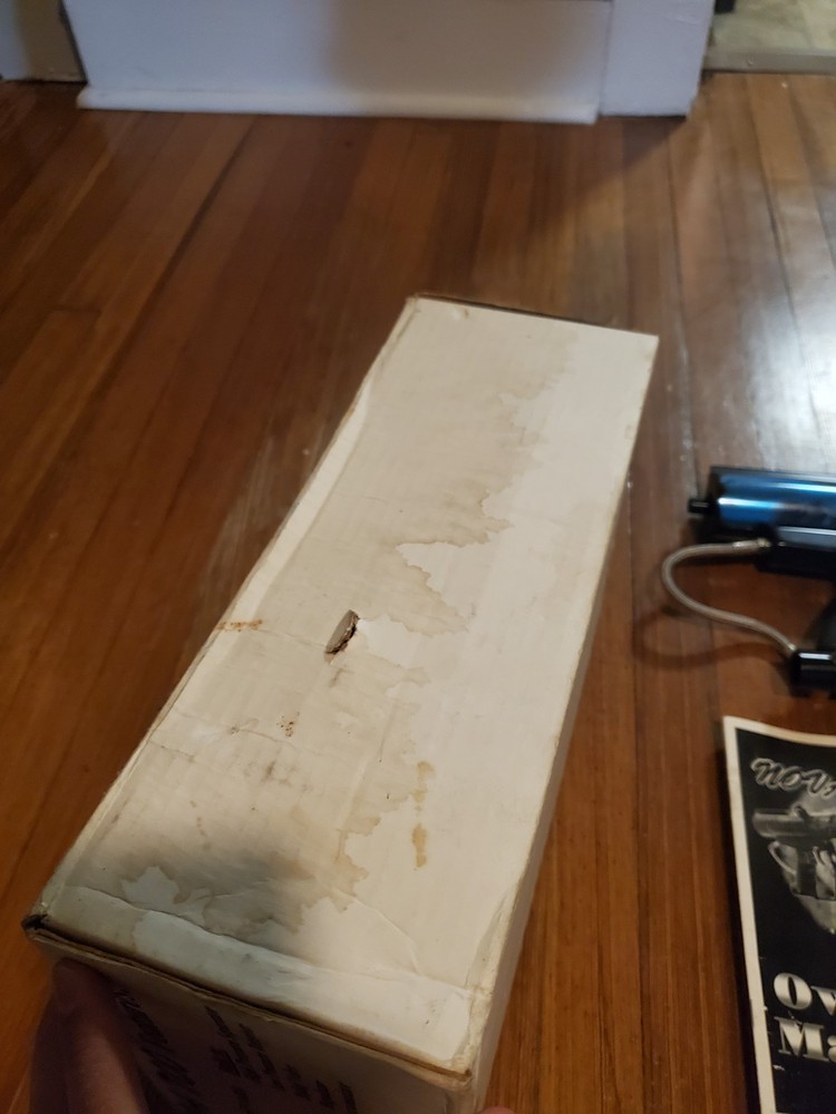 AirStar Nova 700 Paintball Gun With Box Untested