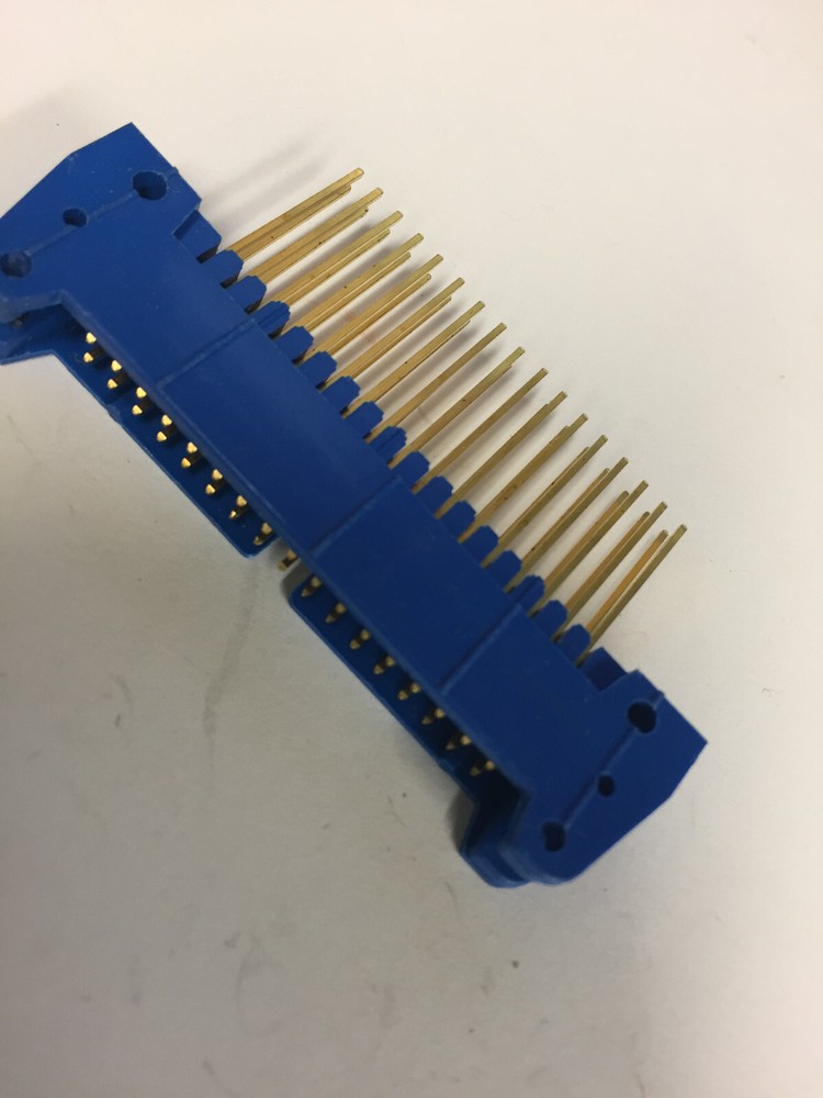 41-985 GC ELECTRONICS  CONNECTOR NOS