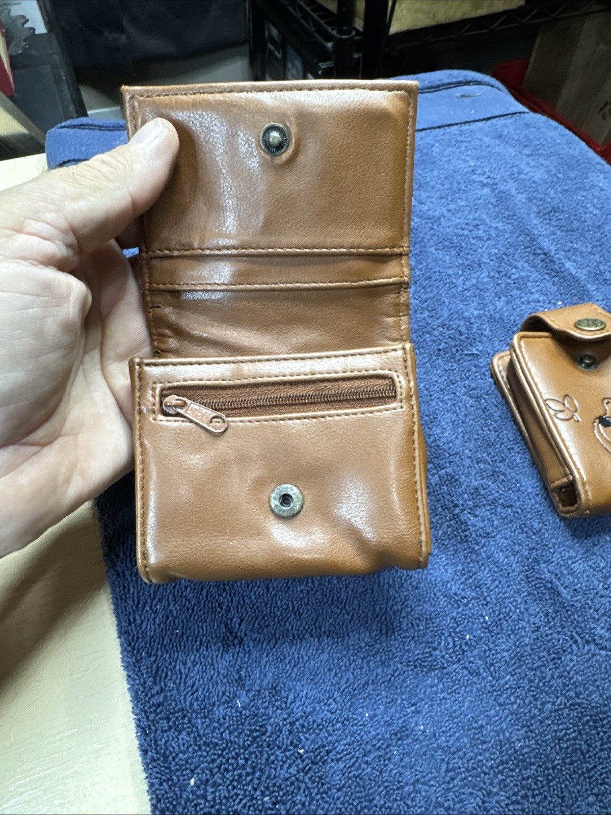 2 Piece Faux Leather Winnie-the-Pooh Girls Cosmetic Case With Mirror And Wallet