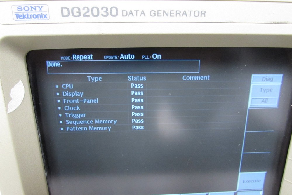 Tektronix DG2030 Data Pattern Generator