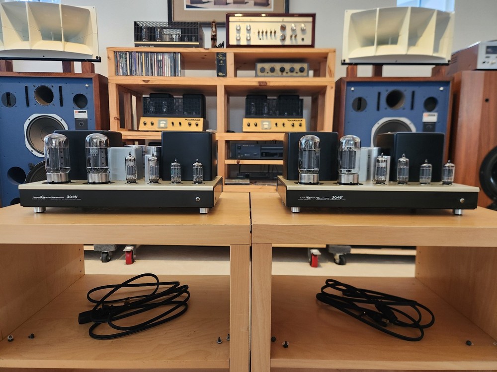 Luxman 3045 Monoblock Amplifiers