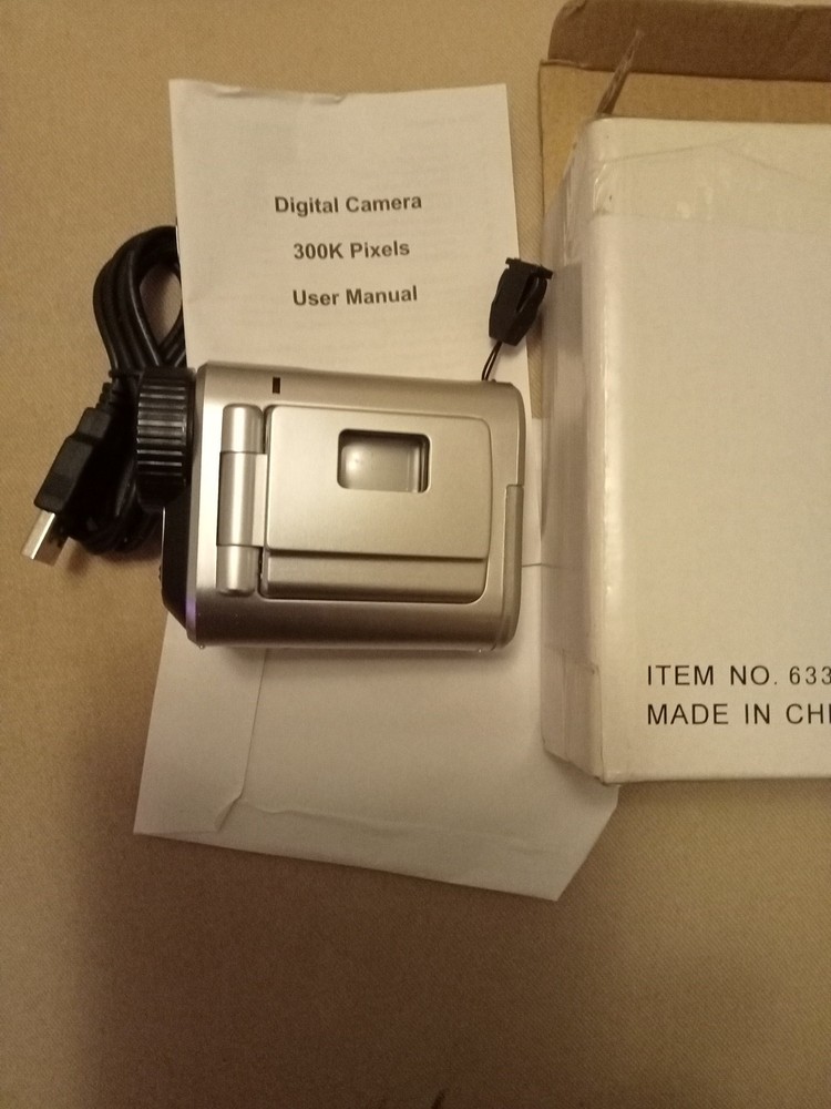 Digital Camera 300K Pixels