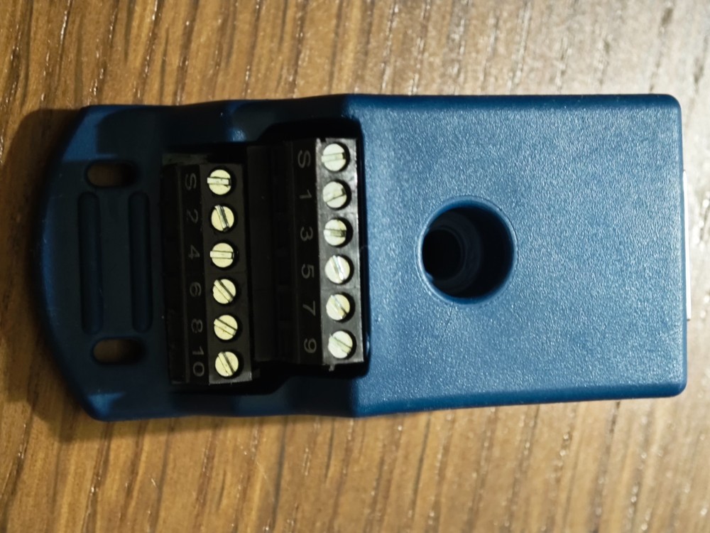 NI 9949 Terminal Block for 35-Pin D-Sub Modules