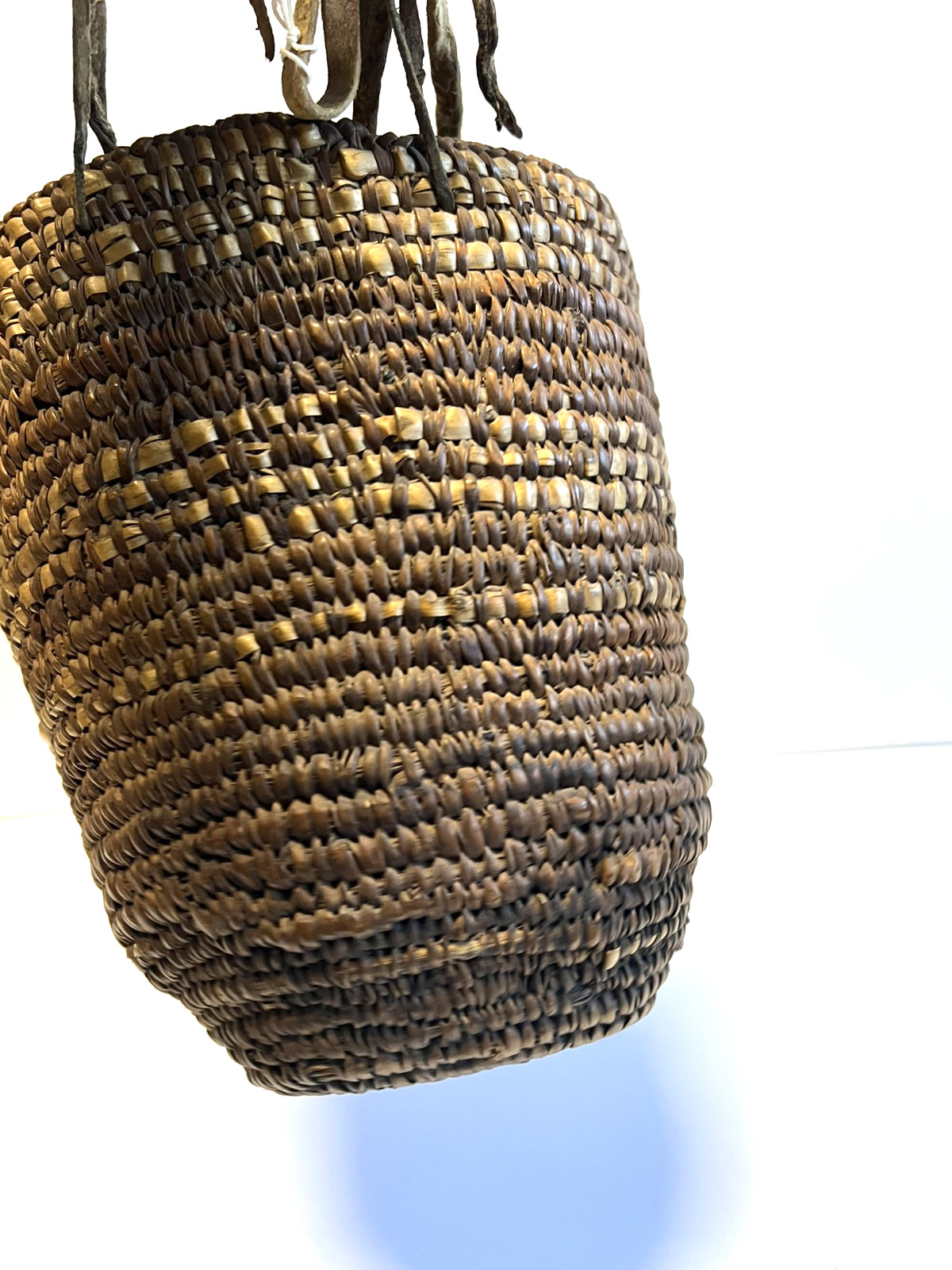 Original Antique Native American Indian Berry Basket; Late 1880's-1900; Lot # C9