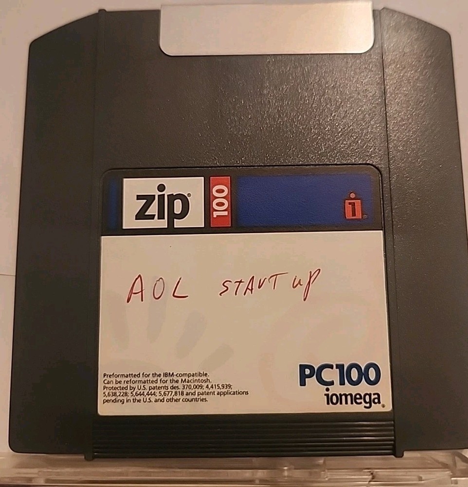 Iomega Zip Disk PC100 IBM Single Diskette 100MB Storage Capacity w Original Case