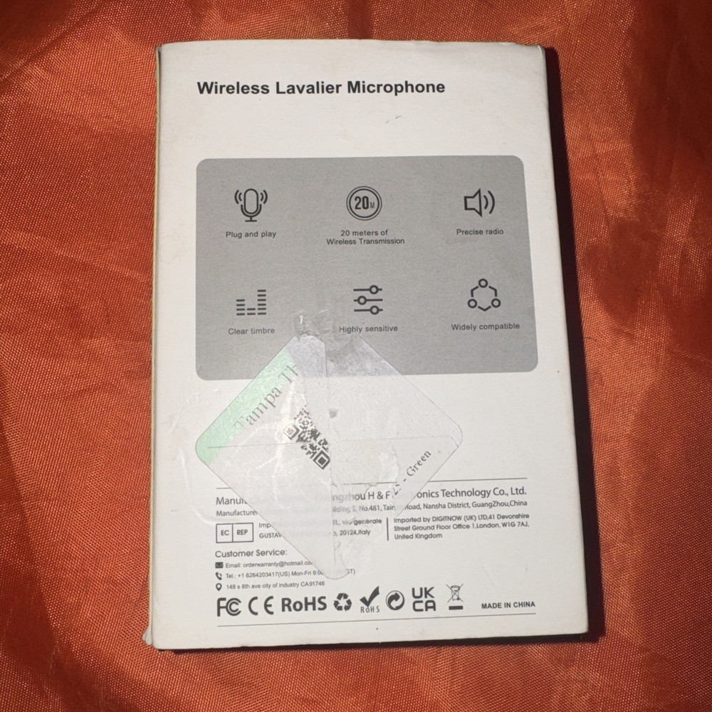 Lavalier Microphone Wireless Audio Video Recording Mini Mic For Iphone UNTESTED