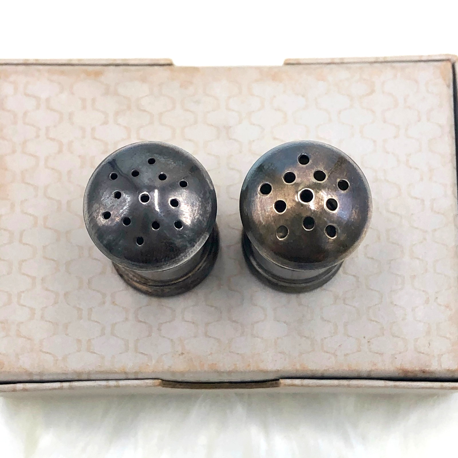 RW&S R. Wallace & Sons Mini Sterling Silver Salt & Pepper Shakers 85