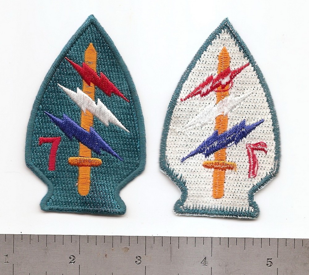 #156  US ARMY  SPECIAL FORCES MTT WHITE STAR PATCH