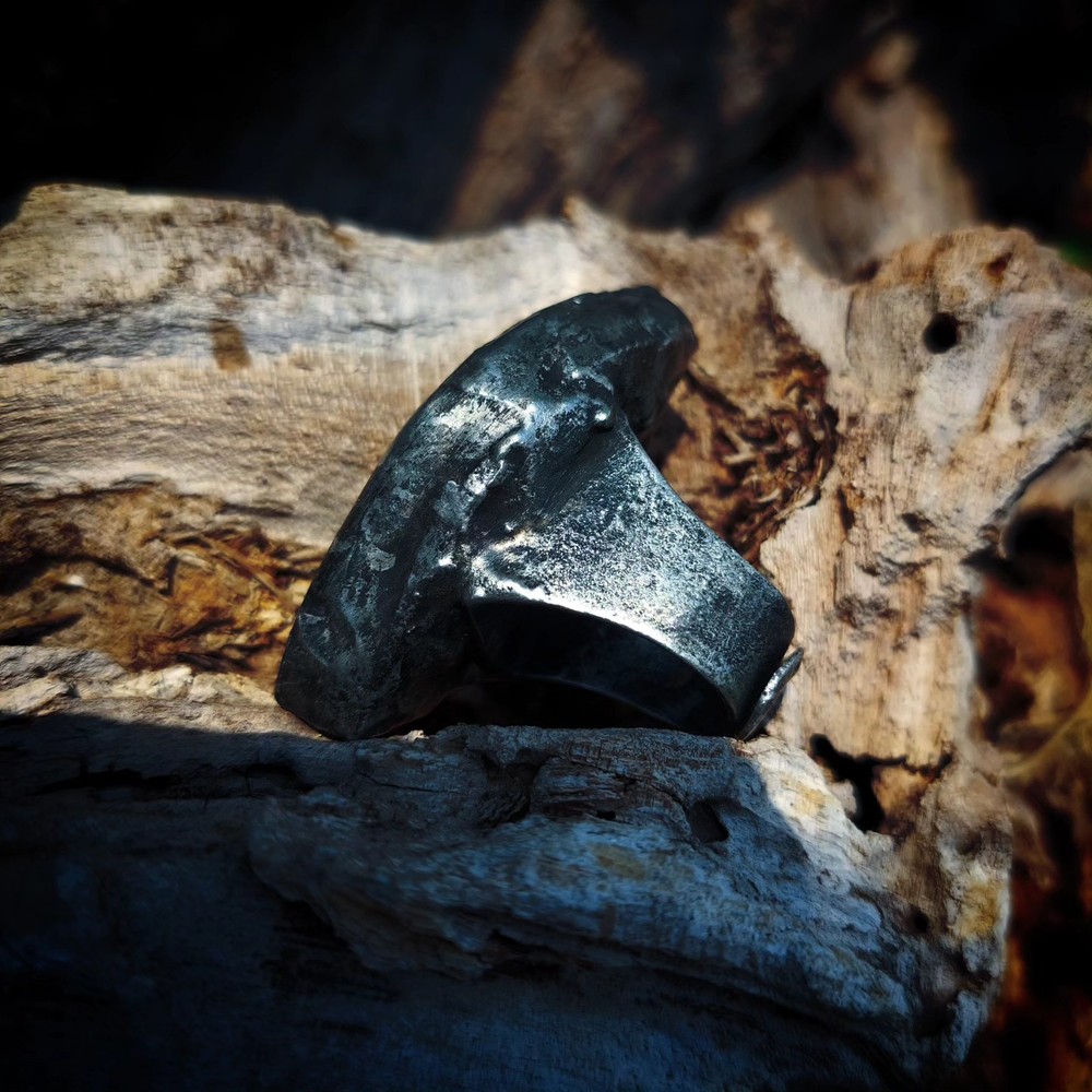 Green Labradorite Ancient Ring