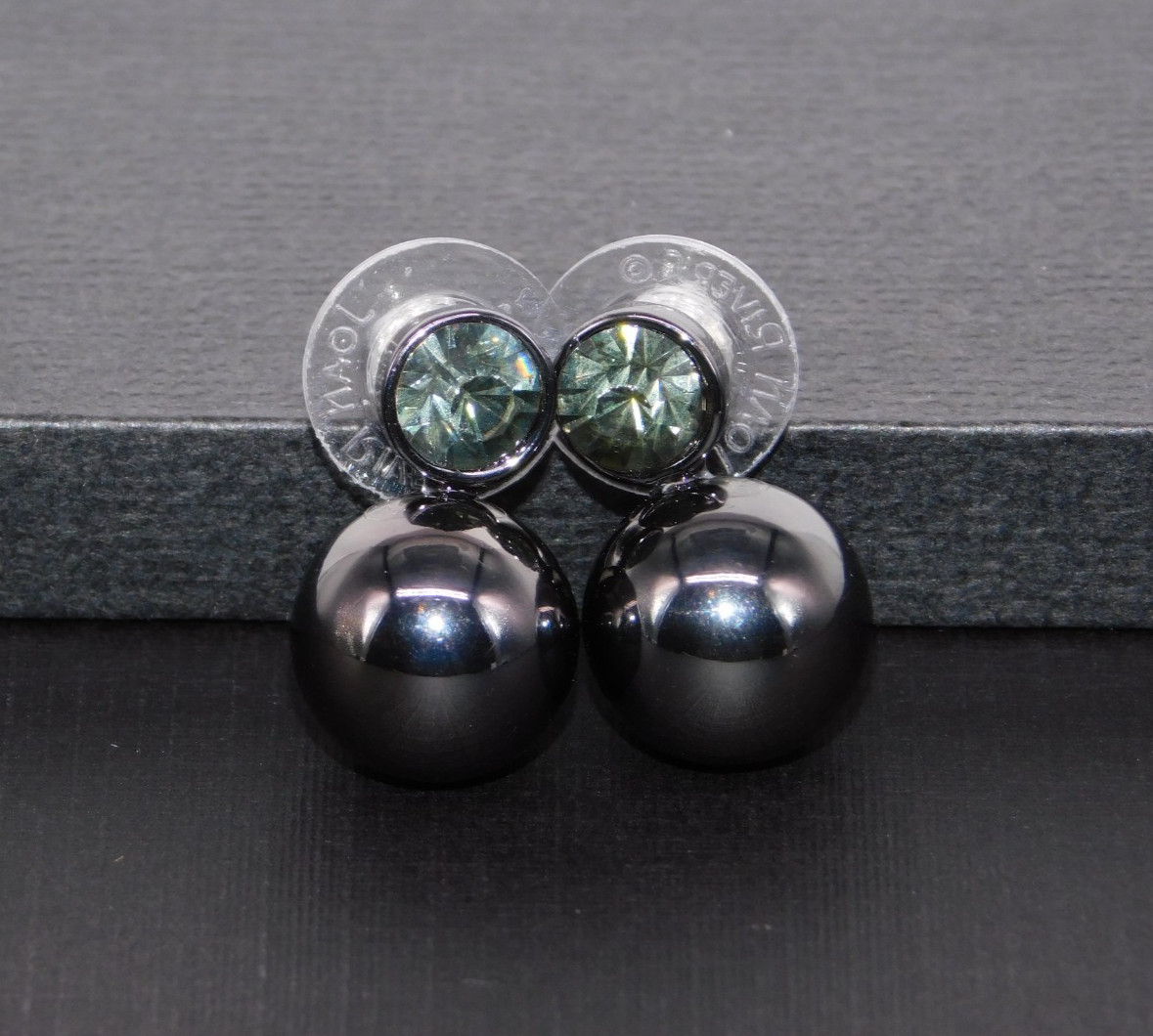 Vintage JOAN RIVERS Gunmetal Shimmering Y-Drop Tassel Necklace & Earrings Set