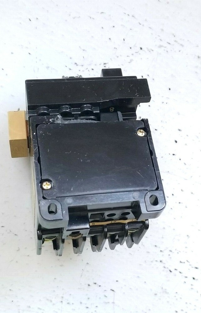 AC MAGNETIC CONTACTOR SRC3631-5-IF