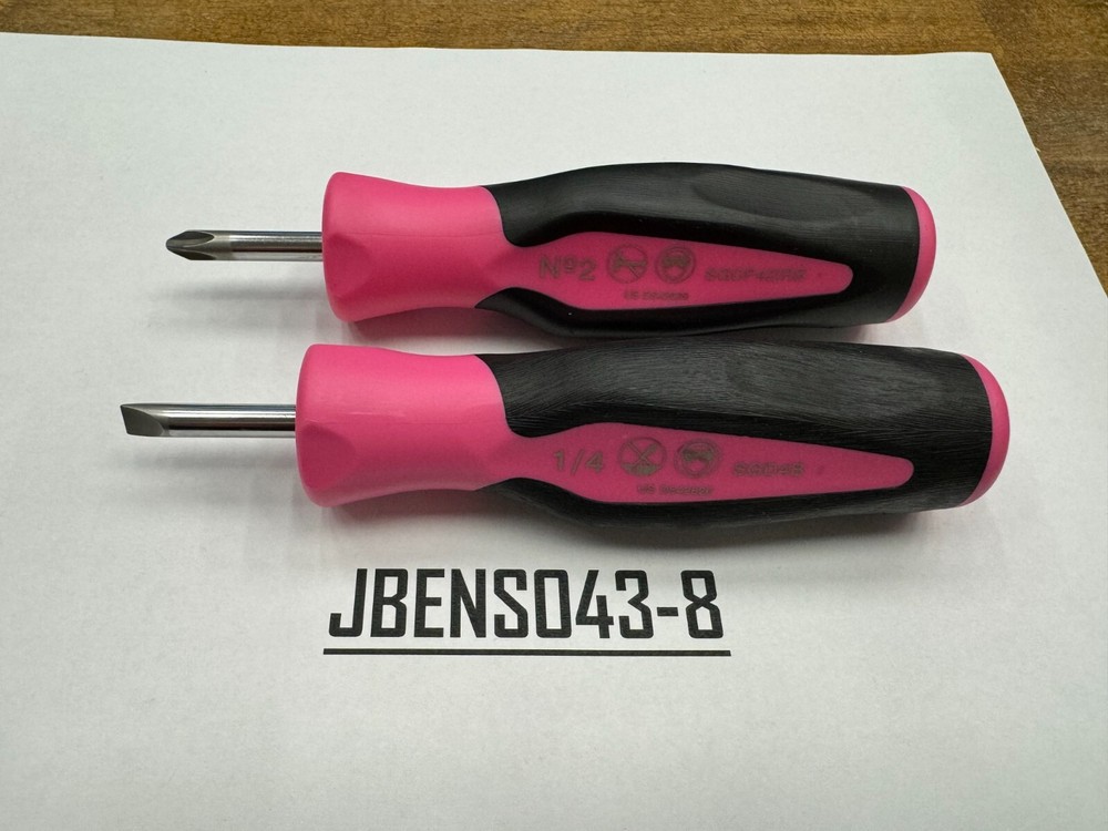Snap-on Tools NEW RARE PINK 2pc Soft Grip Instinct Handle Stubby Screwdriver Set