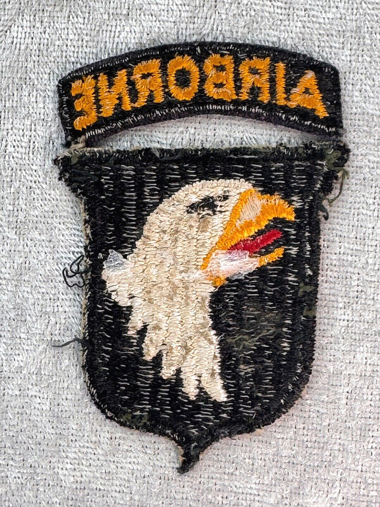 ORIGINAL WWII US 101ST AIRBORNE INFANTRY DIVISION PATCH