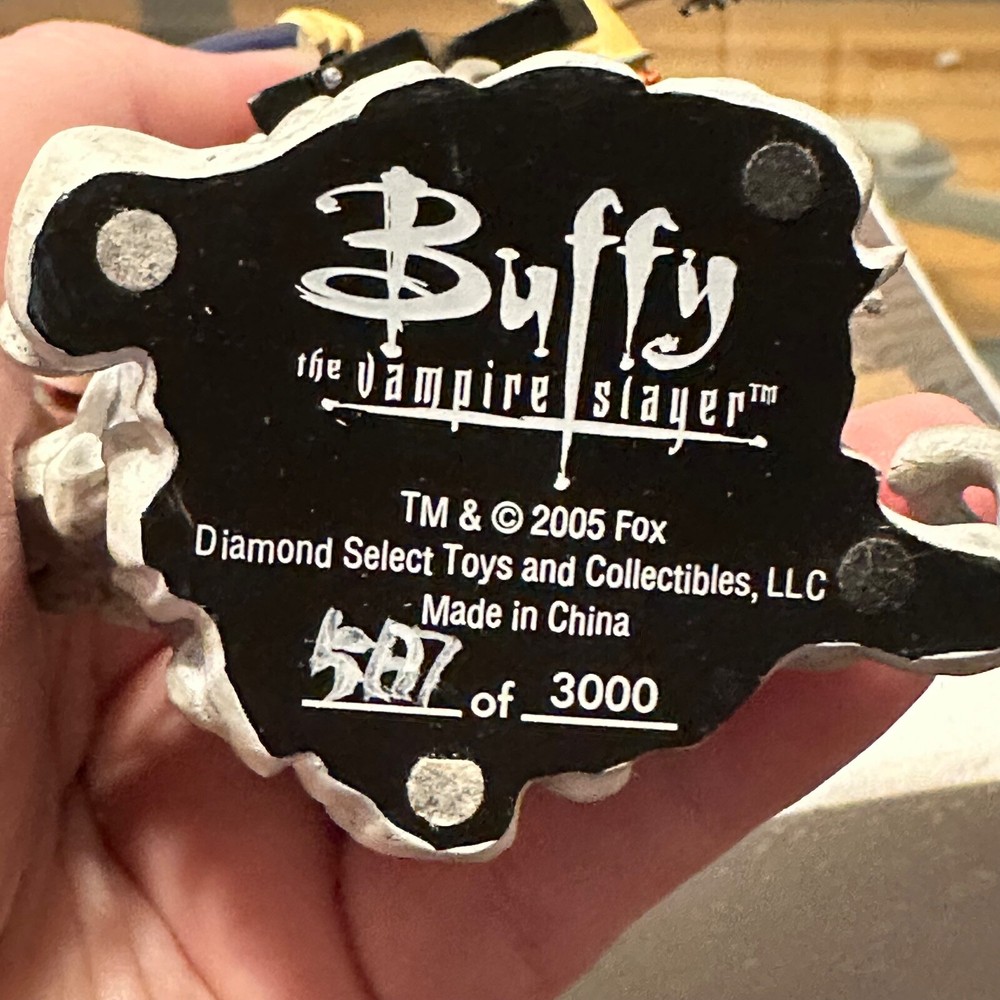 Buffy the Vampire Slayer Oz & Werewolf Oz Bust Set (PLEASE READ)