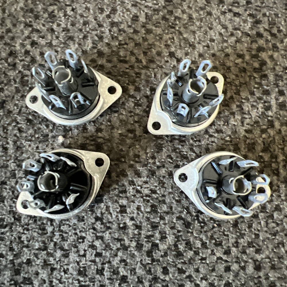 4 Electron Vacuum Tube Base Plug-In Socket 7 Pin