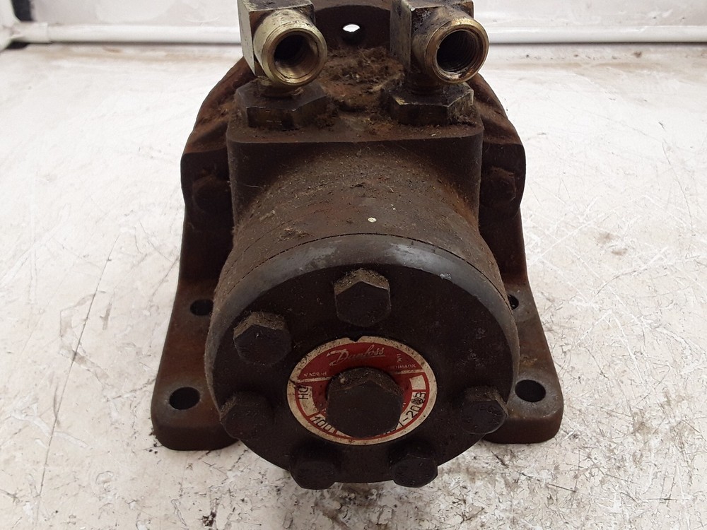 Decco Hydraulic Pump 151-2600