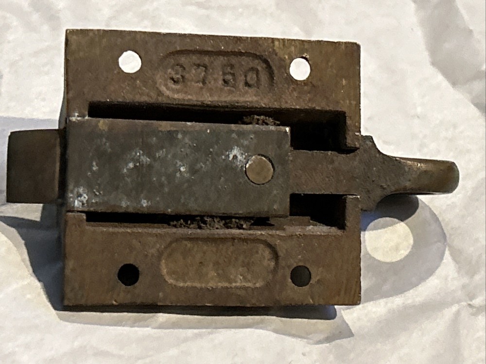 Heavy Marine Latch, spring loaded brass 3790