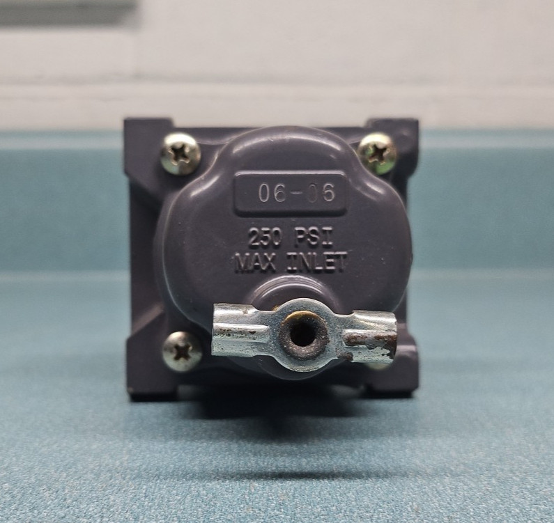 Fisher 67CFR-224 Pressure Regulator
