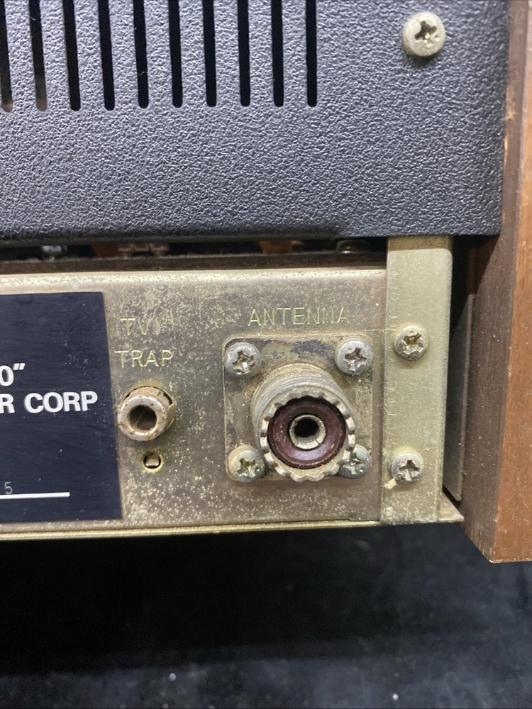 FANON FANFARE 880 Solid State Transceiver Powers On Untested Sold As Is