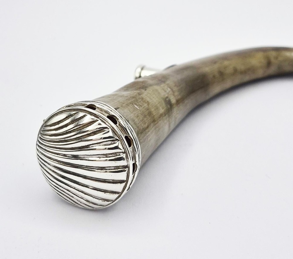 VICTORIAN SCOTTISH SOLID SILVER MOUNTED RAMS HORN SNUFF MULL 19th Century