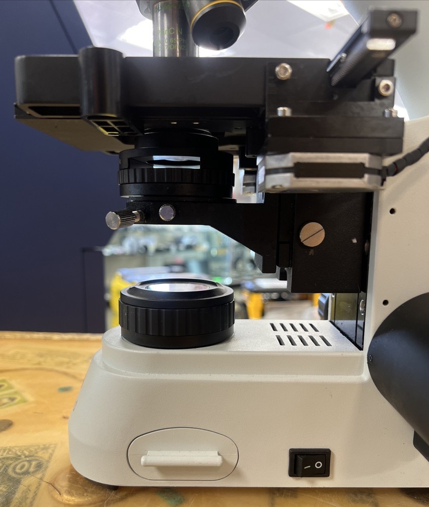 X Rapid Group Biological Microscope Model x_B8C6