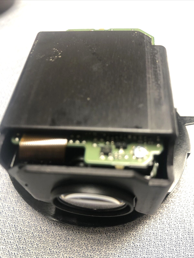 WORKING HITACHI VK-U114R COMPACT CHASIS CCD CAMERA