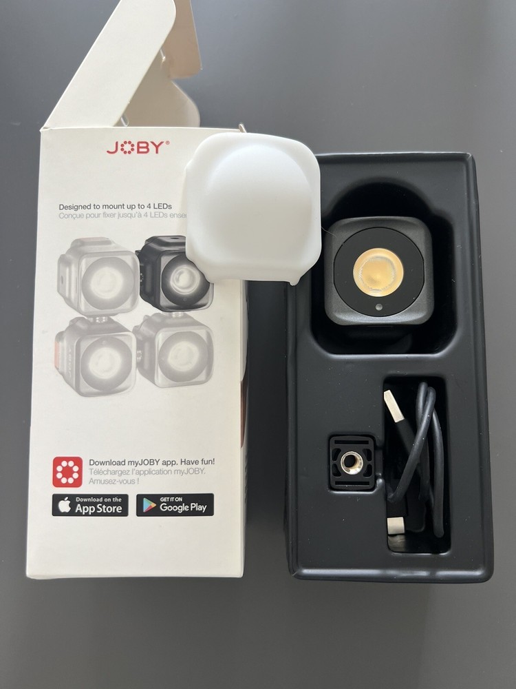 JOBY Beamo LED Light for Smartphone & Mirrorless Camera + Impulse Shutter Remote