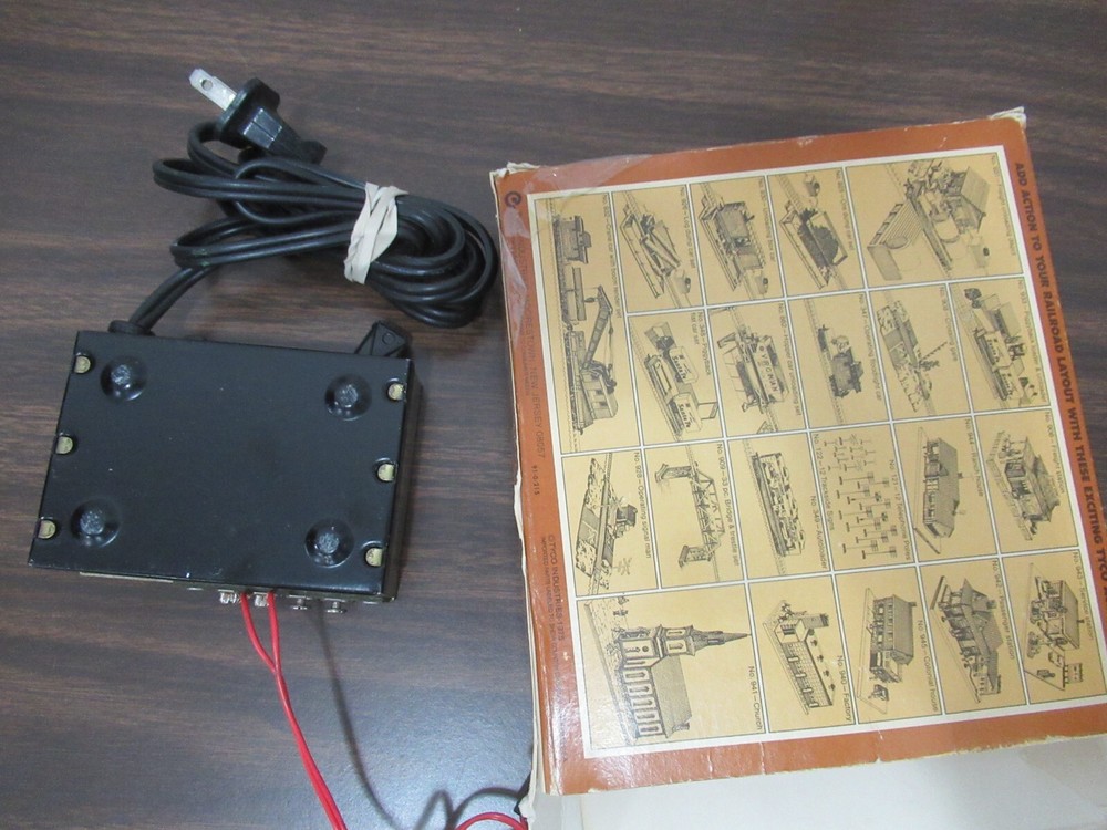 Vintage Tyco 899B Transformer in box