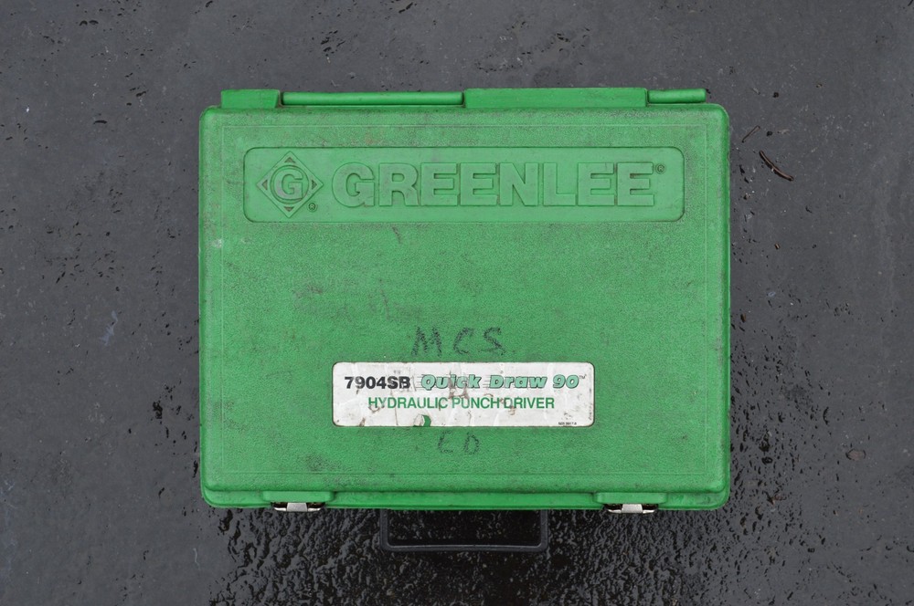 Greenlee 7904SB Quick draw 90 Hydraulic Punch Driver