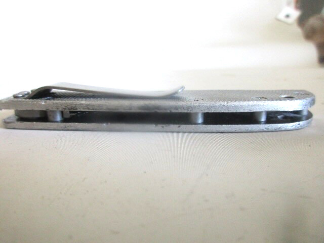 Vintage Gerber Folding Pocket Knife Lockback #4660920A. Lightweight and sharp