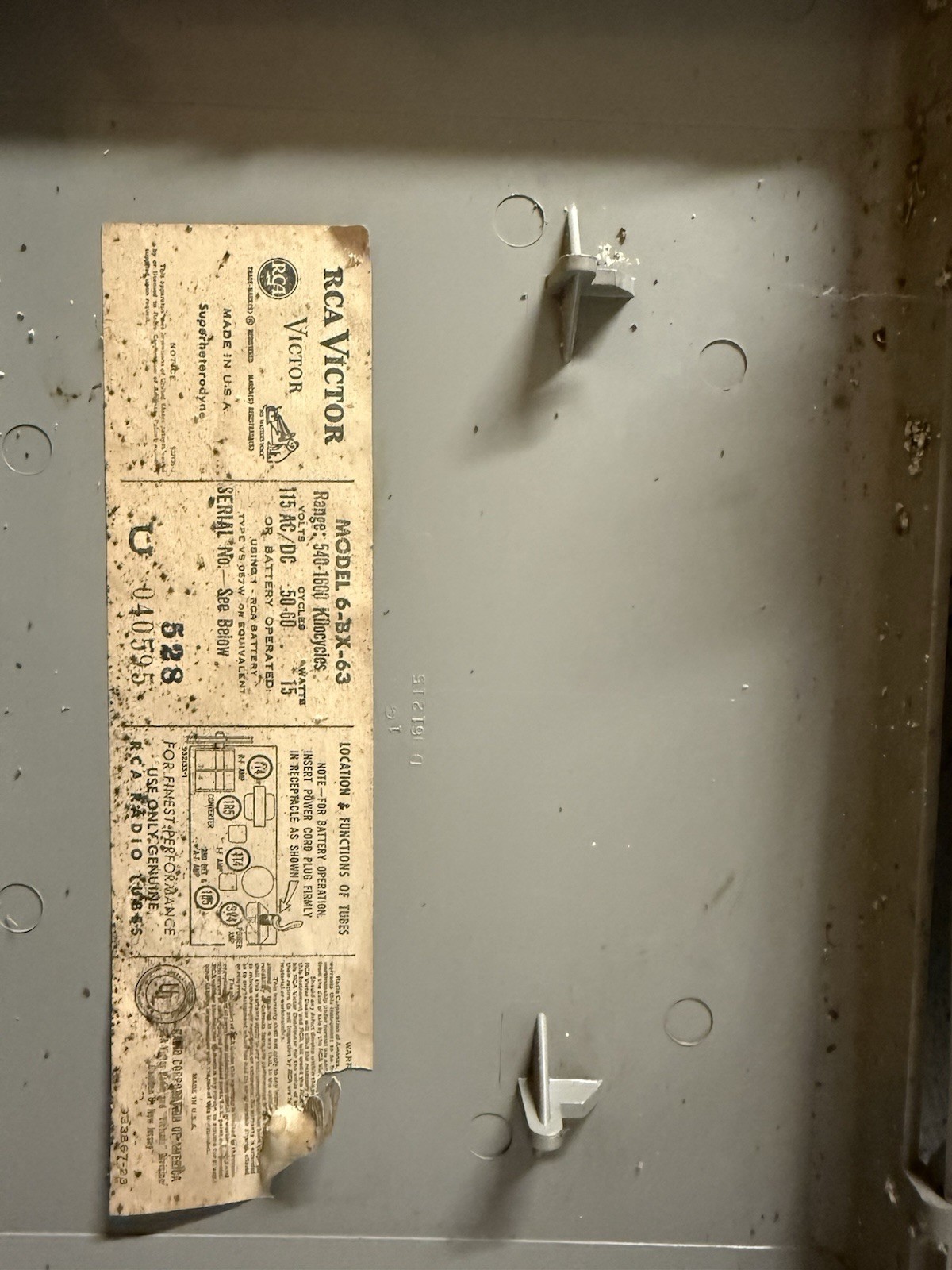 Vintage RCA Victor AM 5-Tube Radio 6-BX-63