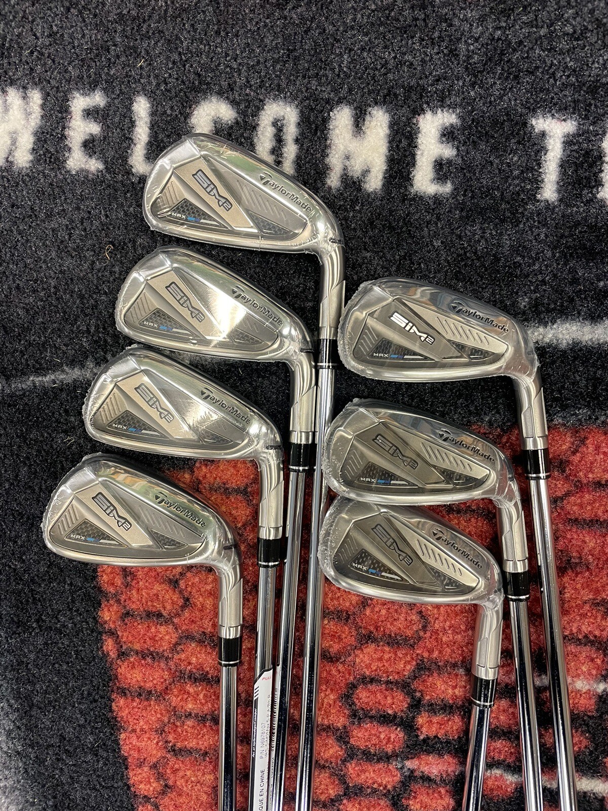New Taylormade  Men's Golf Clubs SIM2 Max Iron Set (5-AW)  Steel Stiff Flex RH