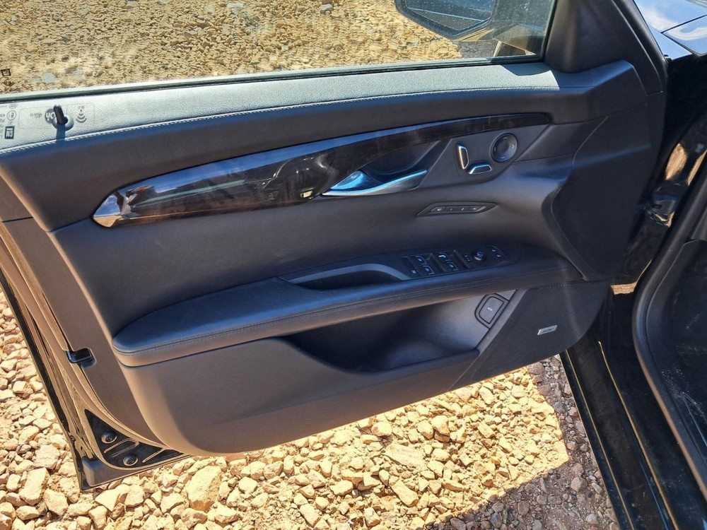 CT6 2017 Glove Box 4809727