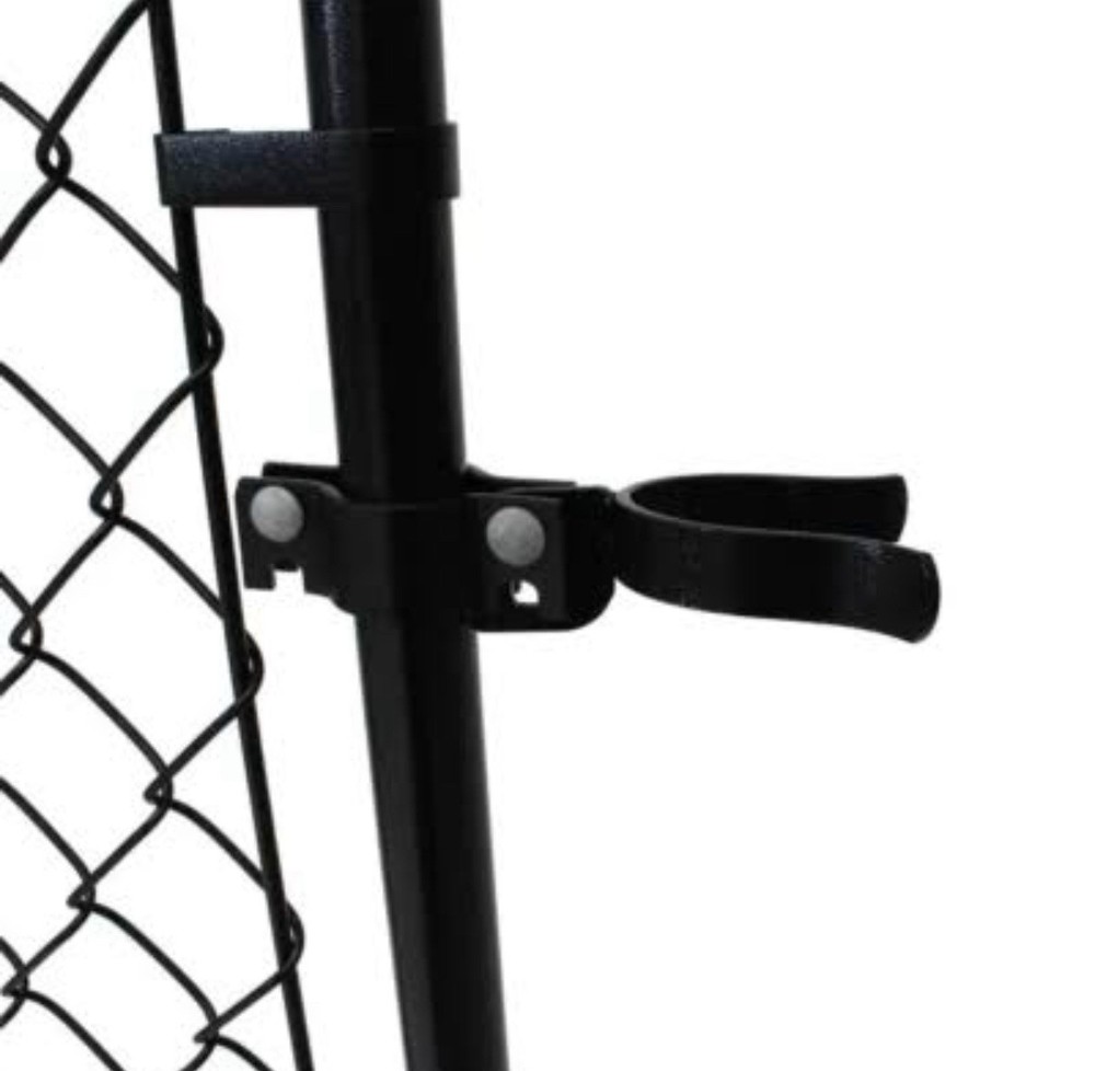 chain link fence gate
