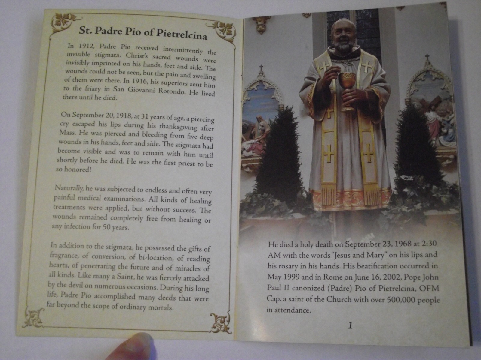 Vintage Patron St Saint Padre Pio Pio's Devotions relic prayer book booklet