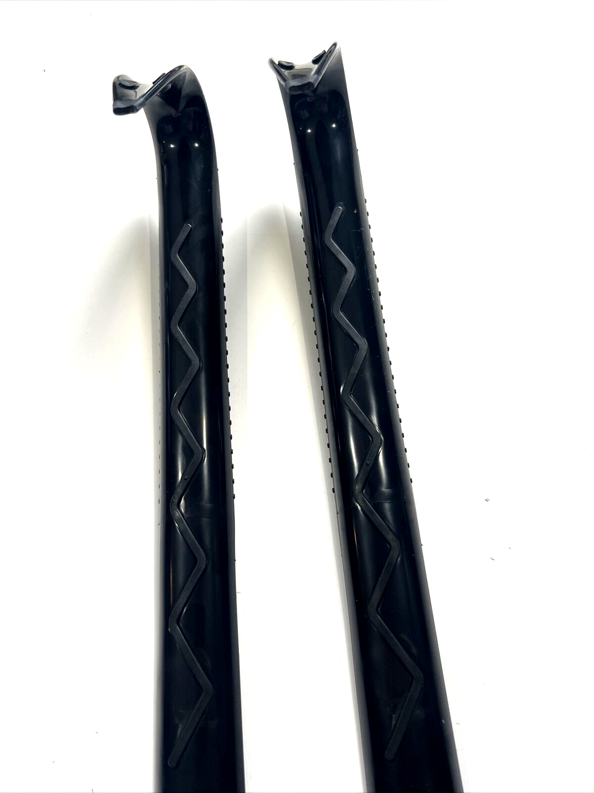 2 NEW Pack IKEA Like Style LONG HANDLE BLACK SHOE HORNS Rubberized Handle