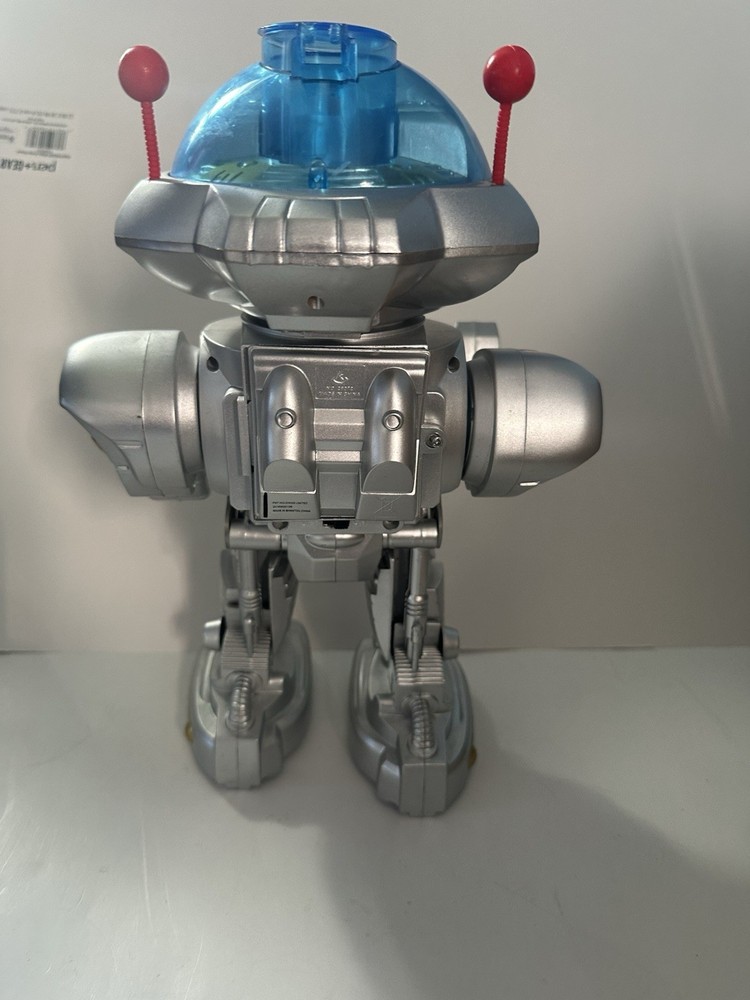 Mastermind it’s RC Mr Robot - No remote, works