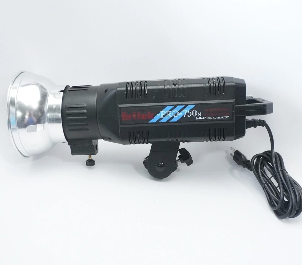BRITEK PRO 750N PROFESSIONAL STUDIO FLASH